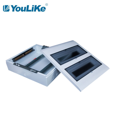 PC البلاستيك الضميمة قواطع دوائر Mini MCB Box مثبت على الحائط 32 طرق IP40