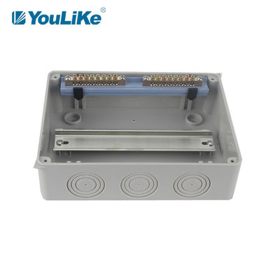 IP65 صندوق تقاطع توزيع الطاقة المثبت على السطح ، 8 طرق MCB Box Plastic